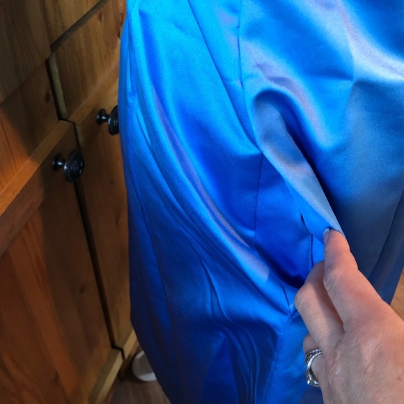 David's Bridal F14025 Blue Spaghetti Straps A Line - Picture 4 of 6